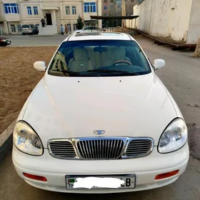 Daewoo Leganza 2001