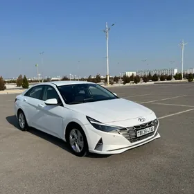 Hyundai Elantra 2021