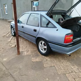 Opel Vectra 1992