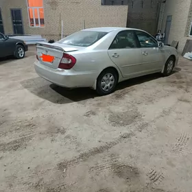 Toyota Camry 2003