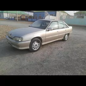 Opel Omega 1990