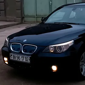 BMW E60 2003