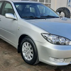 Toyota Camry 2003