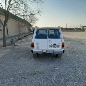 Nissan Patrol 1996