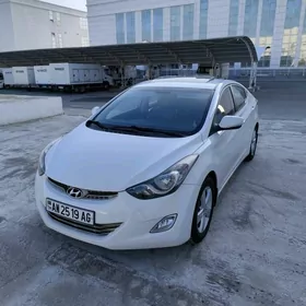 Hyundai Elantra 2012