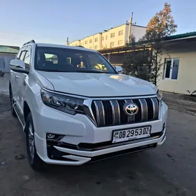 Toyota Land Cruiser Prado 2014