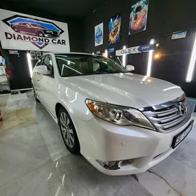 Toyota Avalon 2012