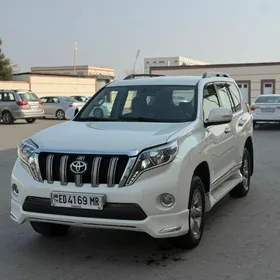 Toyota Land Cruiser Prado 2011