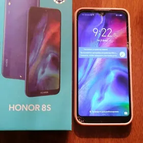 Honor 8s