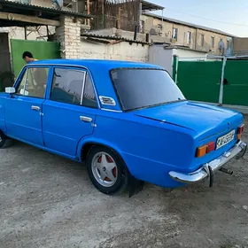 Lada 2104 1983