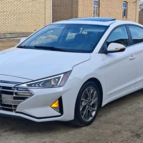 Hyundai Elantra 2020