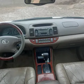 Toyota Camry 2003