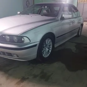 BMW E39 2002