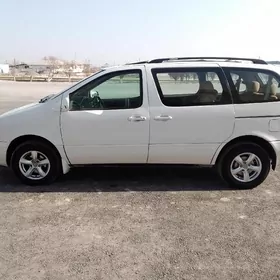 Toyota Sienna 2000