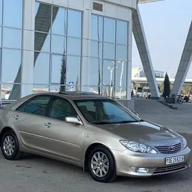 Toyota Camry 2005