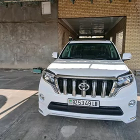 Toyota Land Cruiser Prado 2010