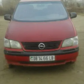 Opel Sintra 1997