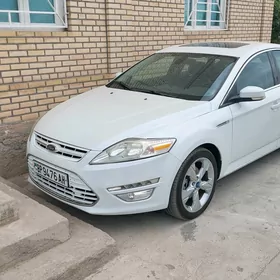 Ford Mondeo 3 2013