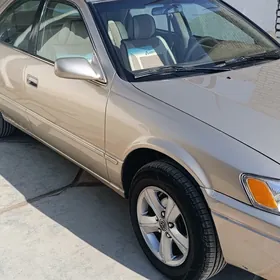 Toyota Camry 1999