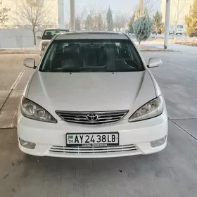 Toyota Camry 2005