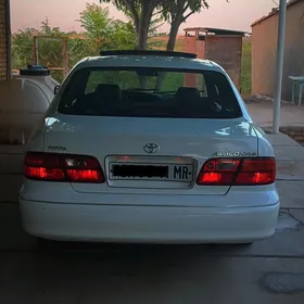 Toyota Avalon 1999