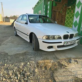 BMW E39 2002