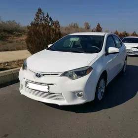 Toyota Corolla 2015