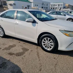 Toyota Camry 2016