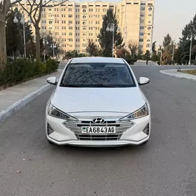 Hyundai Elantra 2019