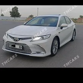 Toyota Camry 2020