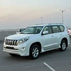 Toyota Land Cruiser Prado 2013