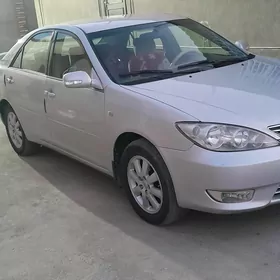 Toyota Camry 2004