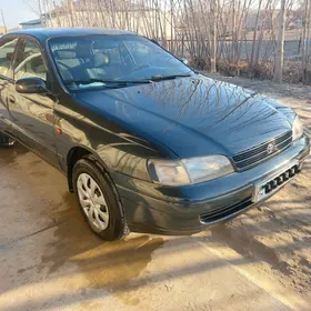 Toyota Carina 1995