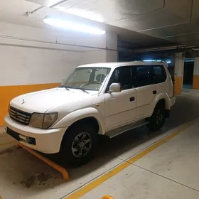 Toyota Land Cruiser Prado 2001