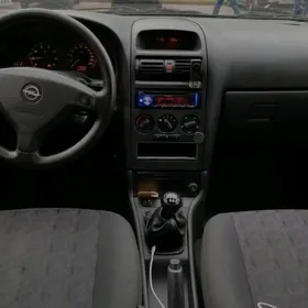 Opel Astra 2002