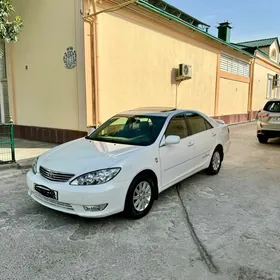 Toyota Camry 2003