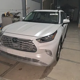 Toyota Highlander 2020