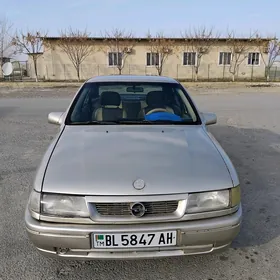 Opel Vectra 1990