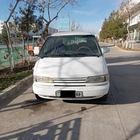 Toyota Previa 1993