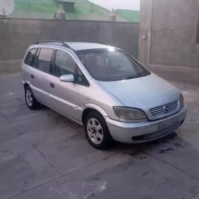 Opel Zafira 2002