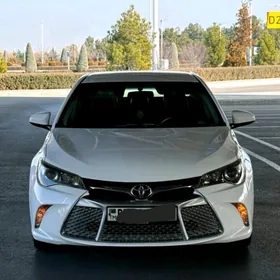 Toyota Camry 2015