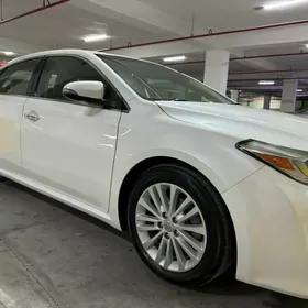 Toyota Avalon 2013