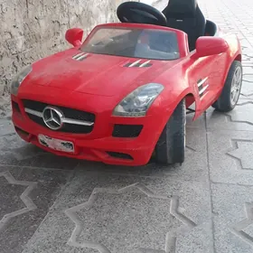 Maşin Mercedes-Benz SLS