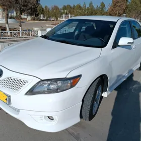 Toyota Camry 2011