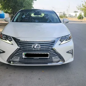 Lexus ES 350 2016