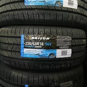 235/45/18saYlun vetnam 2024Y
