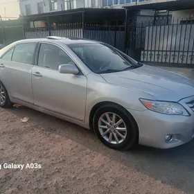 Toyota Camry 2011