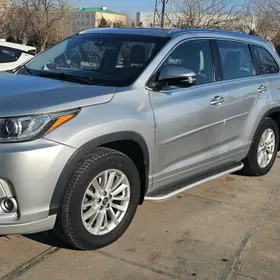 Toyota Highlander 2017