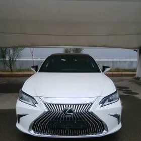 Lexus ES 350 2020