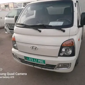 Hyundai H100 2012